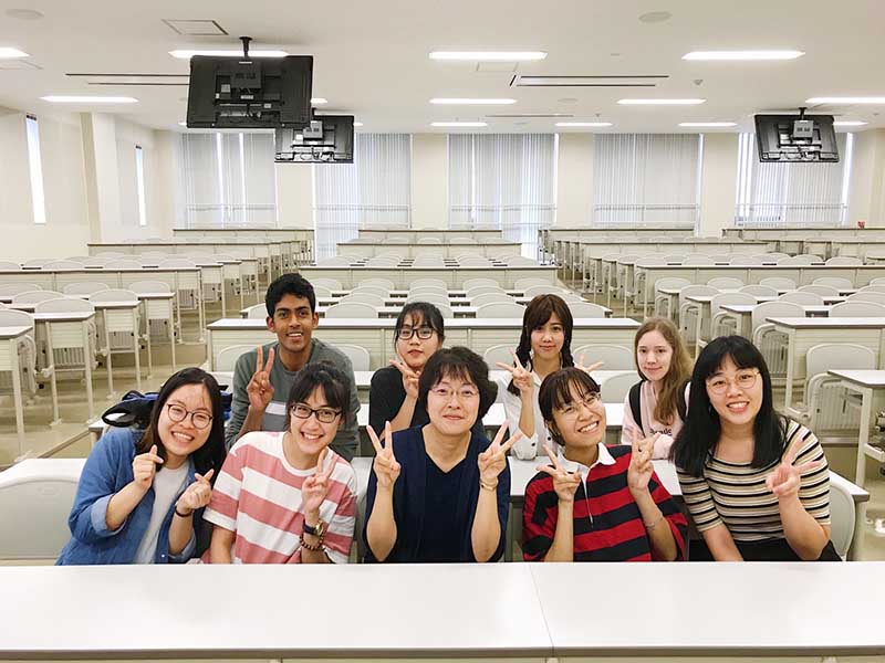 全英語授課-立命館亞洲太平洋大學-日語中上級課程