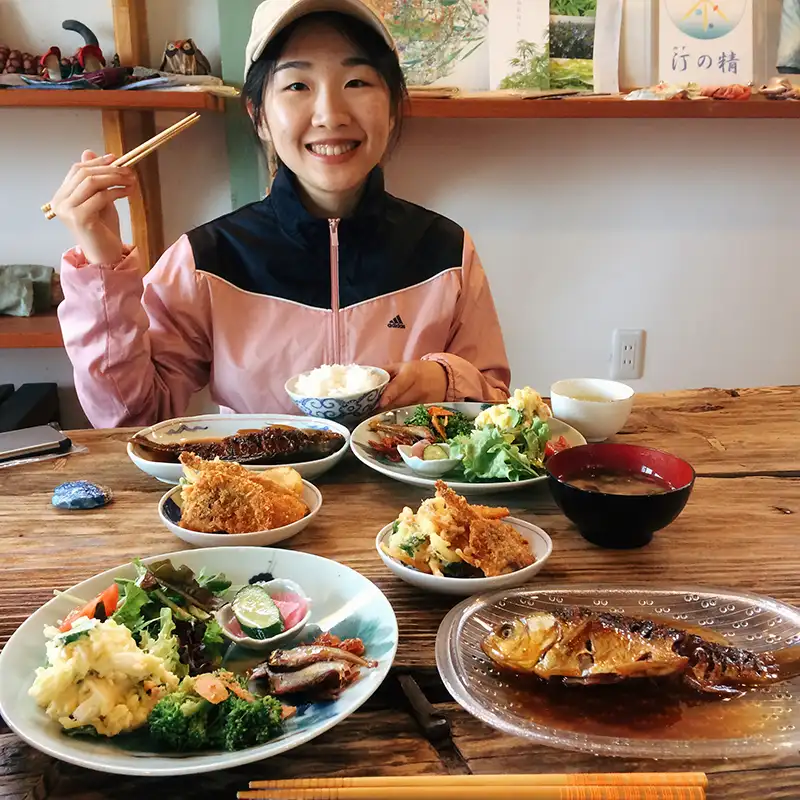 沖島 在地食材-琵琶湖補上來的鱒魚