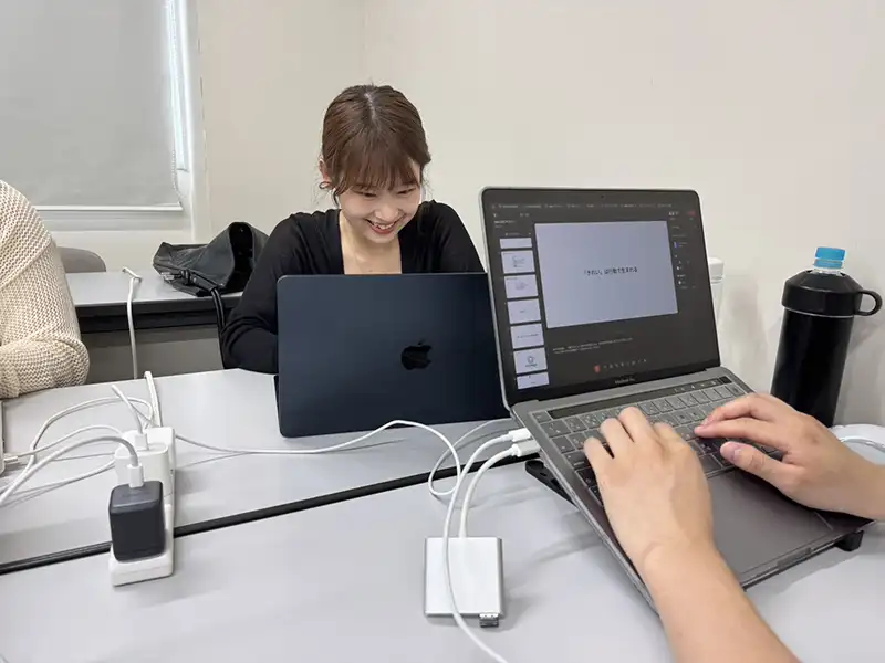 日本電子專門學校 Web設計科 上課中